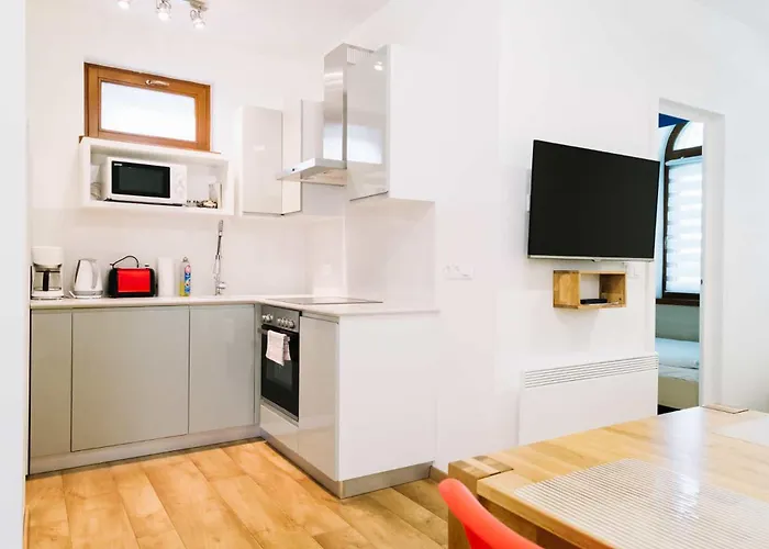 Diofa מלון דירות 3*